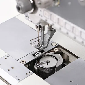 KL-867-111132K  Single Needle Computerized Super Thick Material Compound Feed Walking Foot Lockstitch