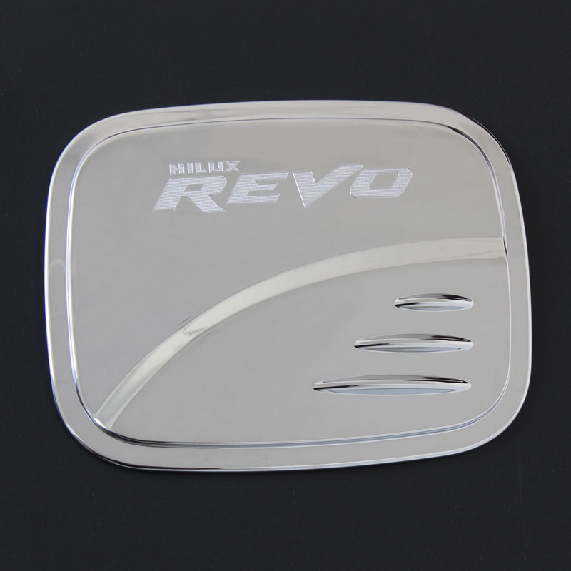 TOYOTA HILUX REVO 2015 TANK COVER (CHROME)