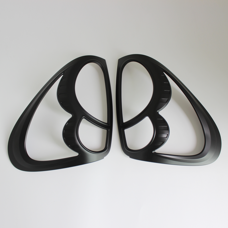 TRITON05 BLACK KITS