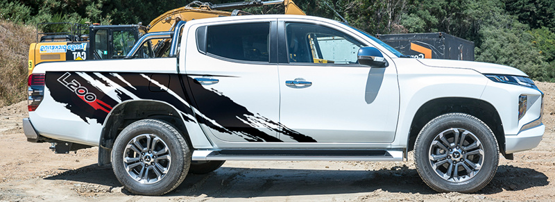 L200 TRITON  2020 CAR BODY STICKER