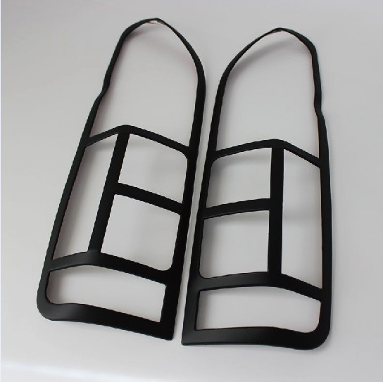 HIACE 16 TAIL LIGHT COVER