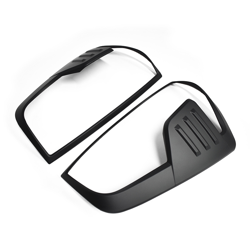 NAVARA 2021  MATTE BLACK TAIL LIGHT COVER