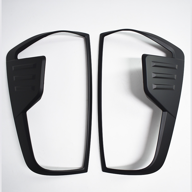 NAVARA 2021  MATTE BLACK TAIL LIGHT COVER