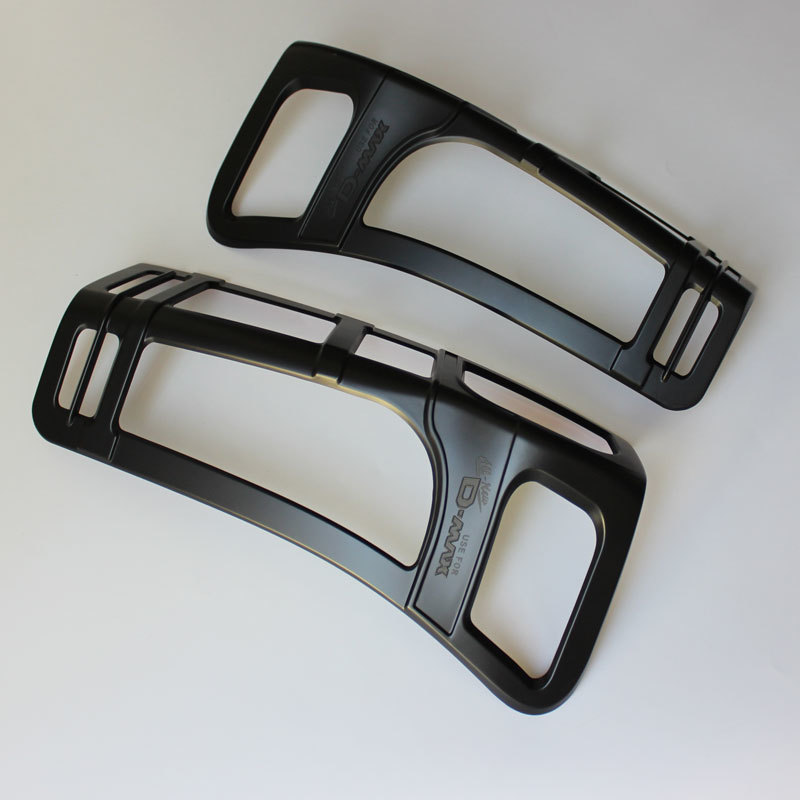 DMAX 16 TAIL LIGHT COVER