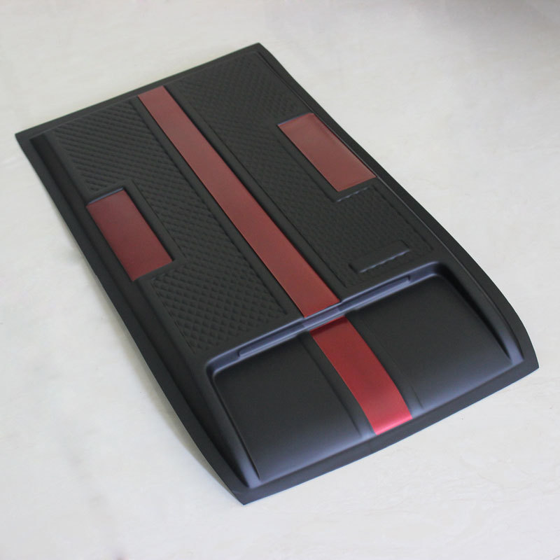 D-MAX 16 BONNET SCOOPS COVER