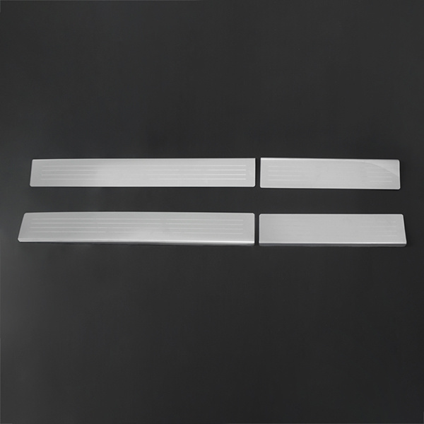 EVEREST/endeavour 15 DOOR SILL