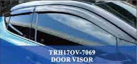 RUSH 17 DOOR VISOR