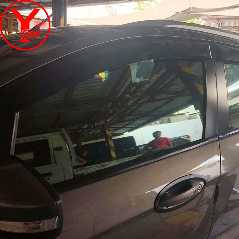 ECOSPORT 15 DOOR VISOR