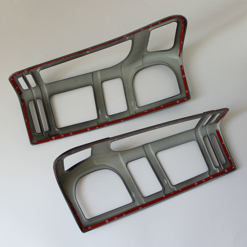 DMAX 16 TAIL LIGHT COVER