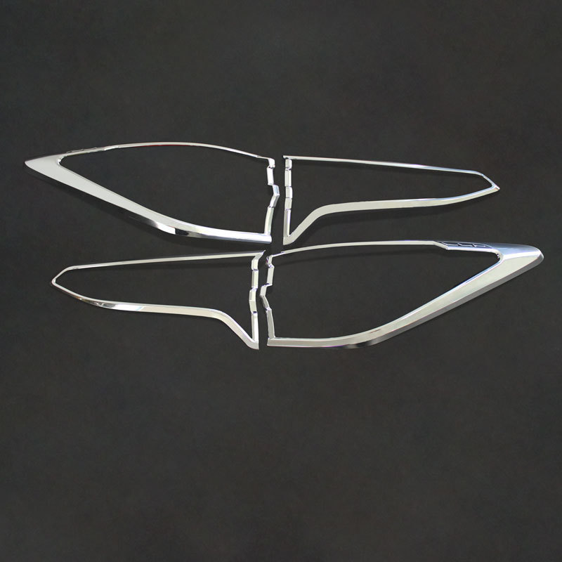 FORTUNER 21 TAIL LIGHT COVER