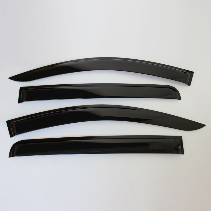 TRITON 15  DOOR VISOR