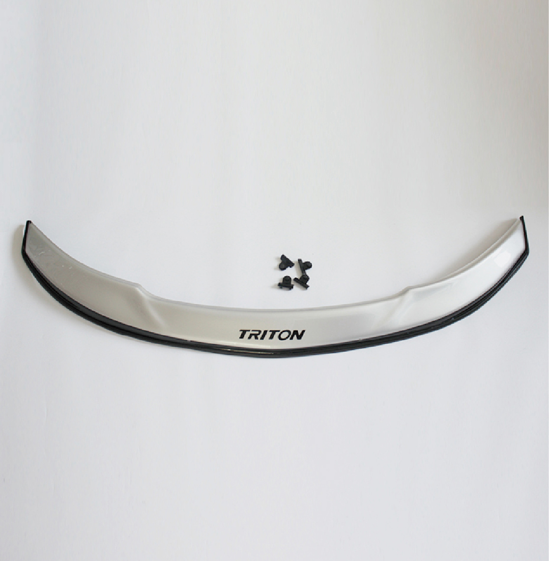 TRITON 15  BONNET GUARD