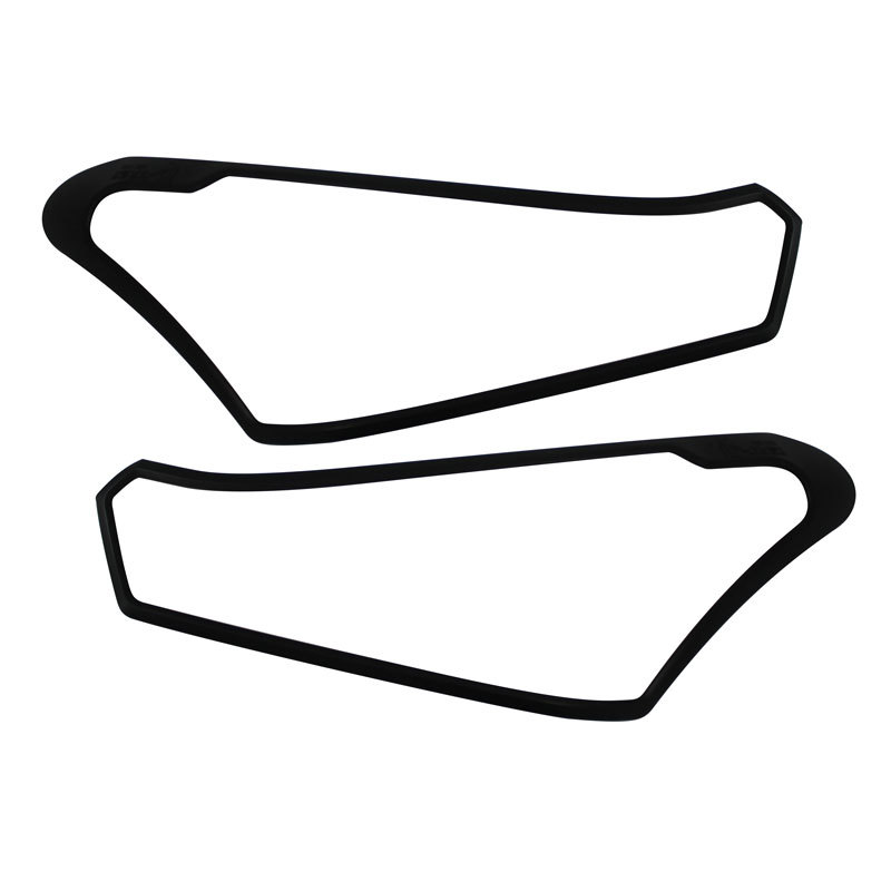 D-MAX 18 HEAD LIGHT COVER