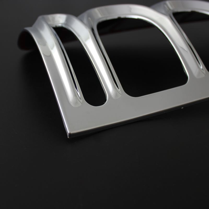 HILUX VIGO 2005 CHROME TAIL LIGHT COVER