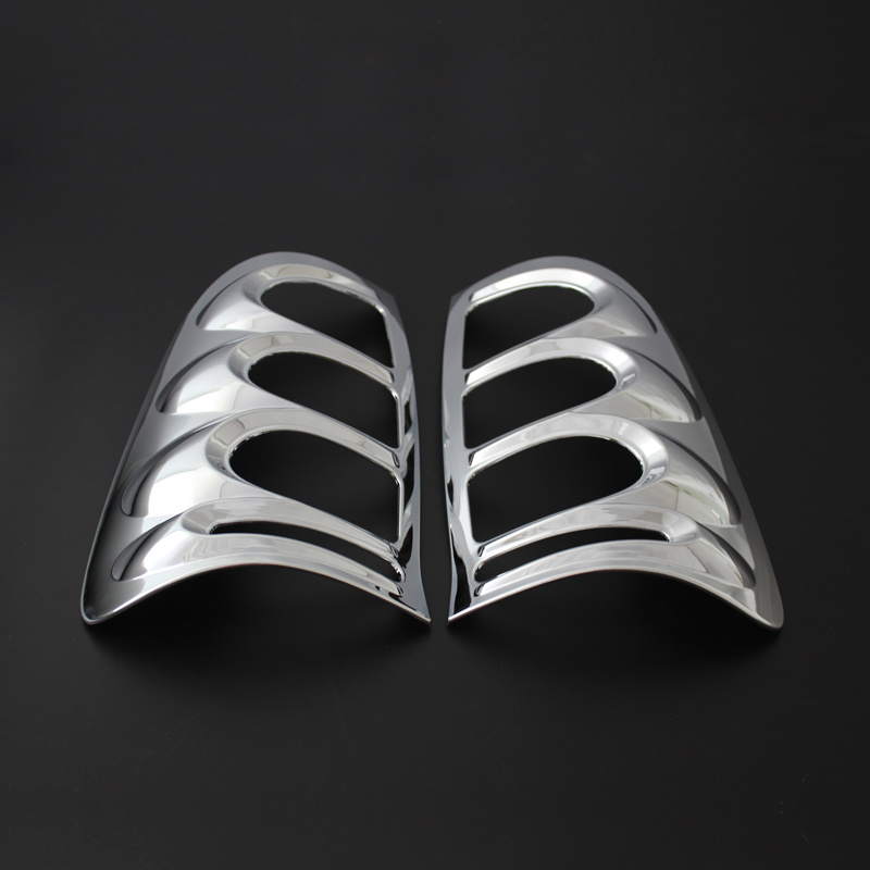 HILUX VIGO 2005 CHROME TAIL LIGHT COVER