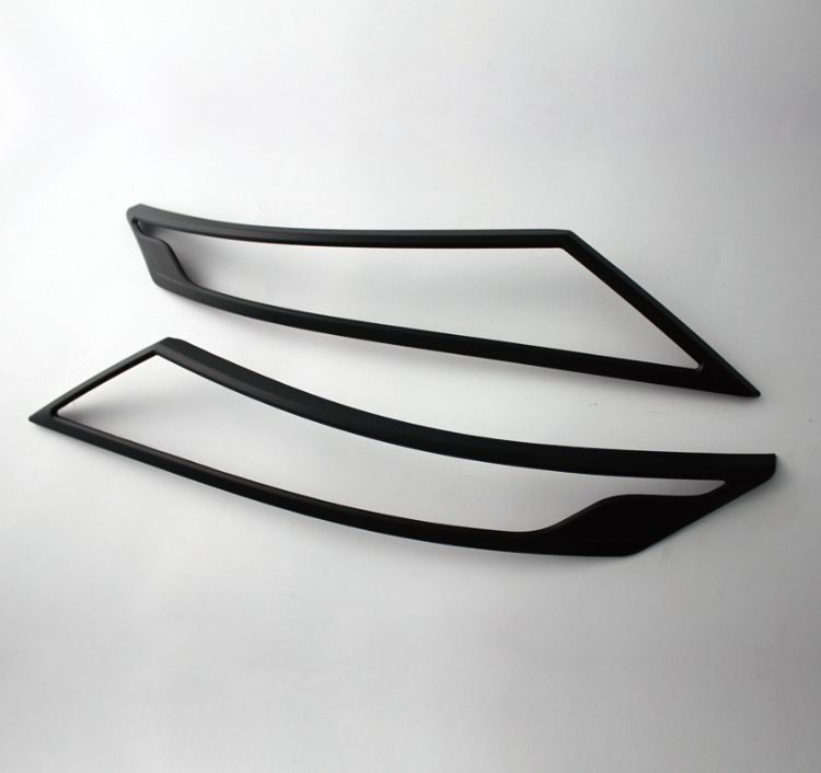 PAJERO SPORT 20 HEAD LIGHT COUER