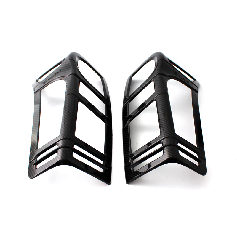 DMAX 16 TAIL LIGHT COVER