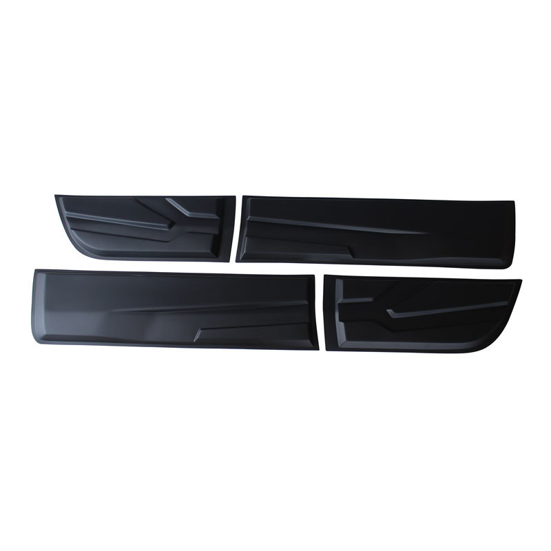 TRITON 2015/2019 BODY CLADDING