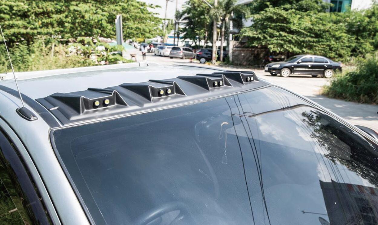 TRITON 2019 FORNT ROOF COVER WITH LED