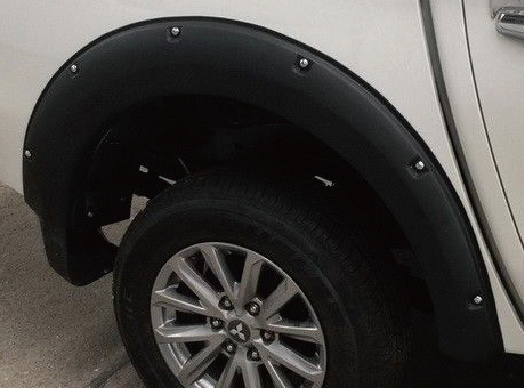 TRITON 15 FENDER FLARE MODIFIED DESIGN (6INCH)