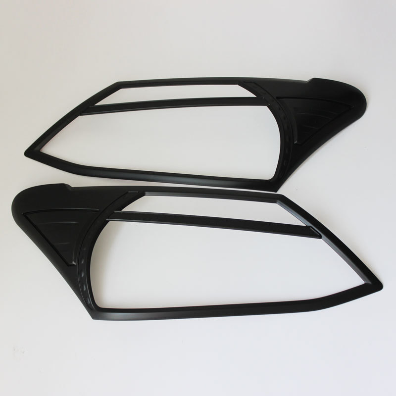 D-MAX 12 HEAD LIGHT COVER