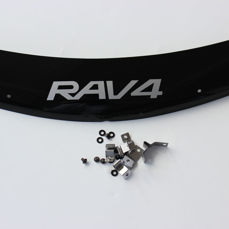 RAV4 14 BONNET GUARD