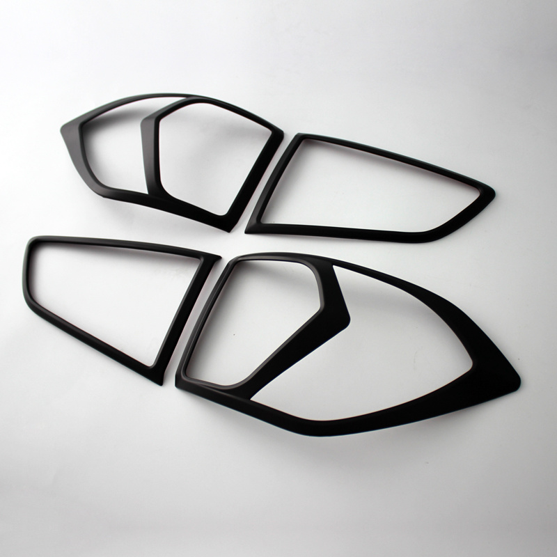 ECOSPORT 18 TAIL LIGHT COVER