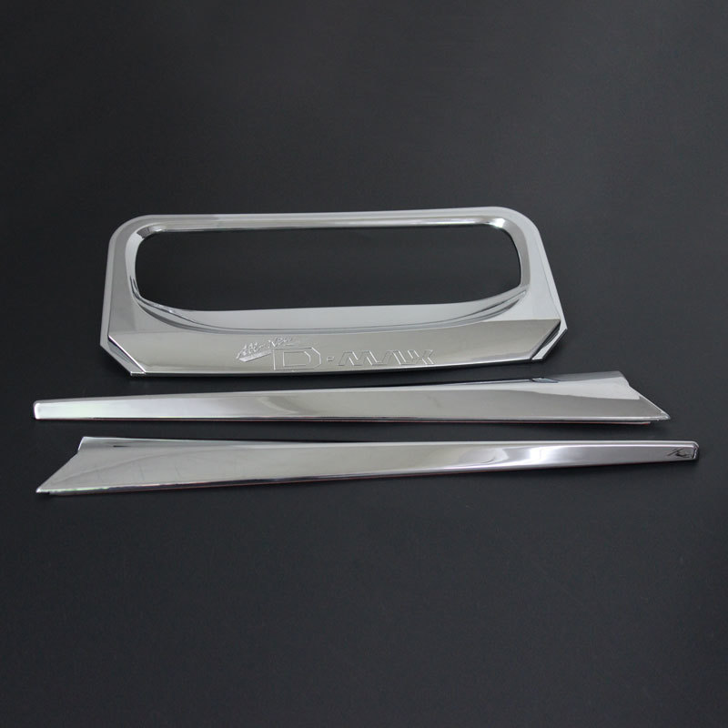 D-MAX 12 TAIL GATE COVER
