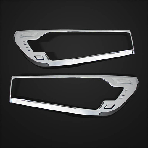 HILUX 2021 SR5 CHROME HEAD LIGHT COVER