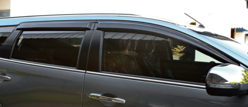 PAJERO SPORT 20 DOOR VISOR