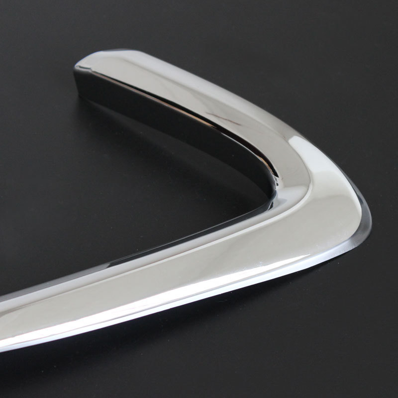 REVO 15 FRONT GRILL TRIM