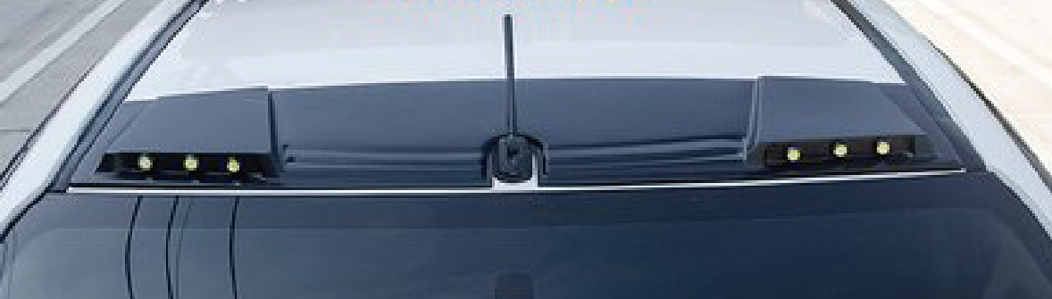 TRITON 2015  FRONT ROOF COVER with led