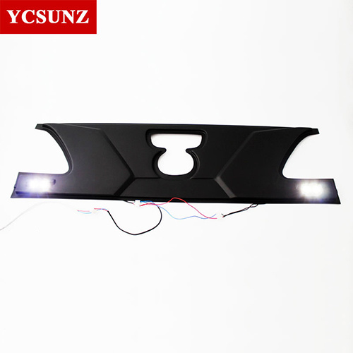BT-50 12 TAIL GATE NUDGE COVER WITH LED