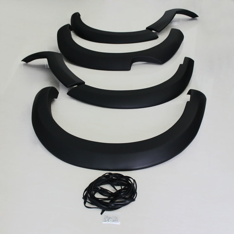 NP300 14 FENDER FLARE 2WD