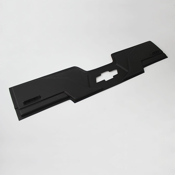 COLORADO 17 TAIL GATE NUDGE COVER WITH LED