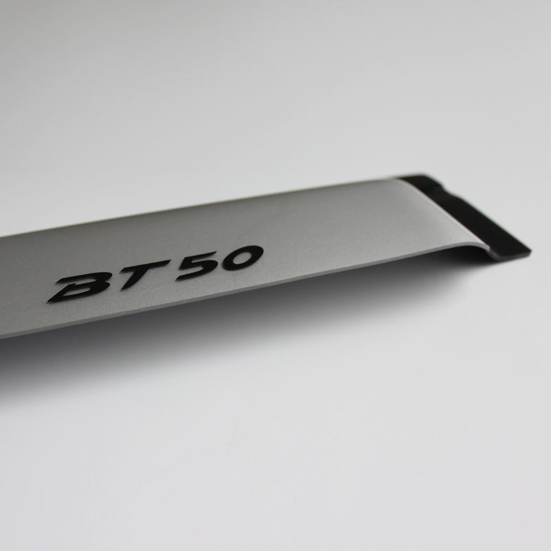BT-50 12 DOOR VISOR