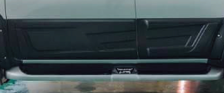 FORTUNER 15 BODY CLADDING