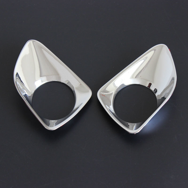 NP300 14 FOG LIGHT COVER