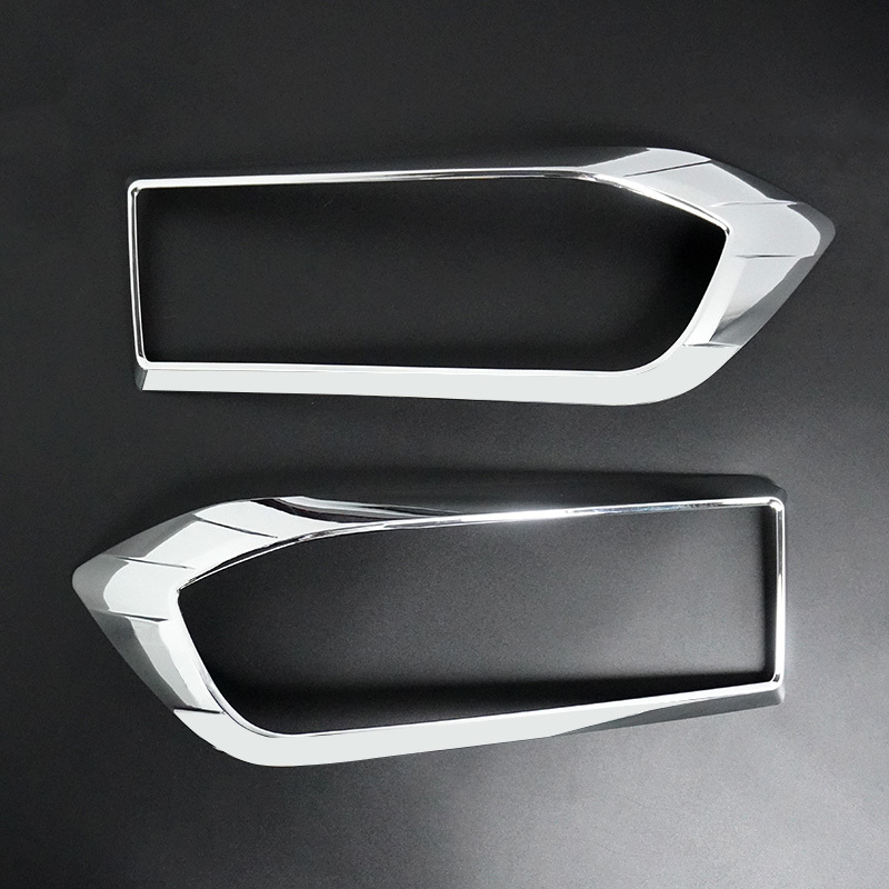MG EXTENDER 2019 CHROME HEAD LIGHT COVER