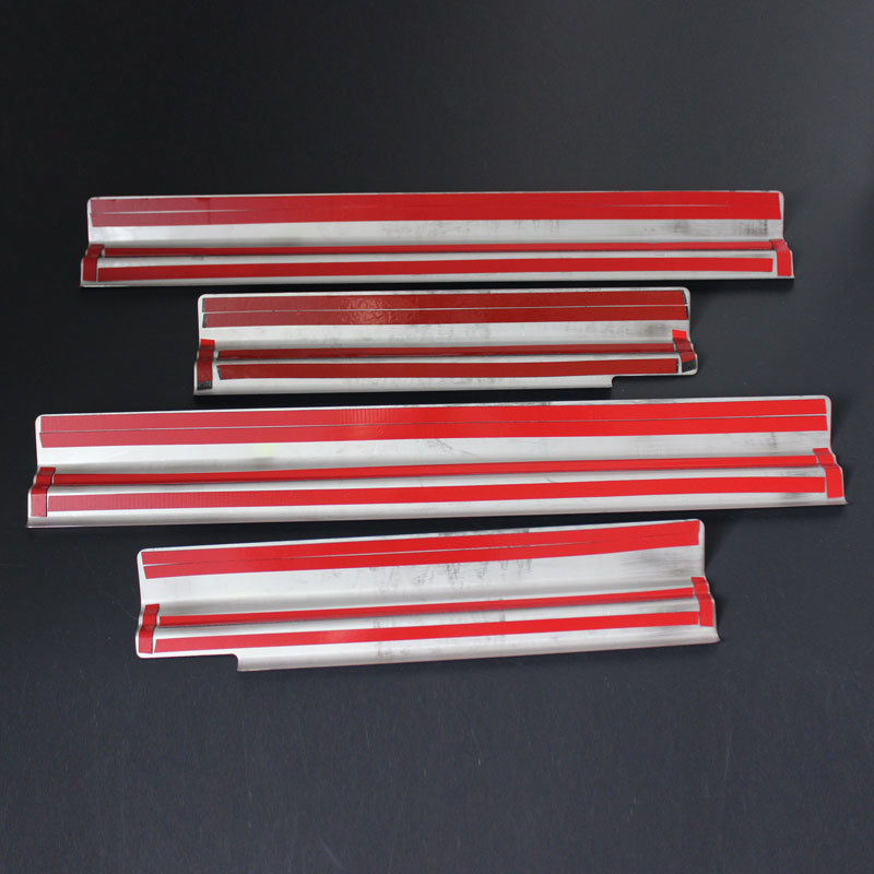 FORTUNER 12 DOOR SILL