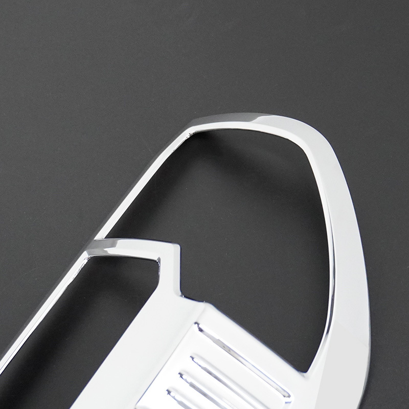 MG EXTENDER 2019 CHROME TAIL LIGHT COVER