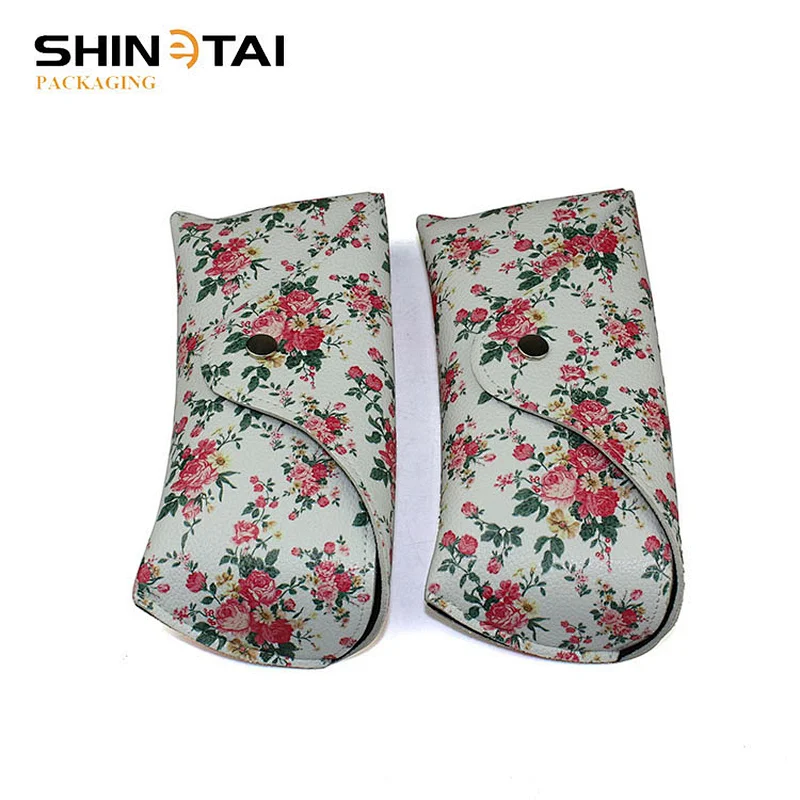 White Background With Red Flower Printed Pu Leather Eye Glasses Case