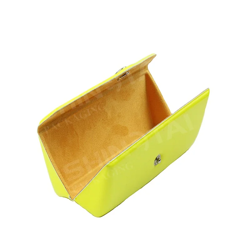 Folding Velvet Buckle Sunglasses Case