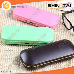Wholesale Rectangular PP Material Plastic Eyeglasses Case