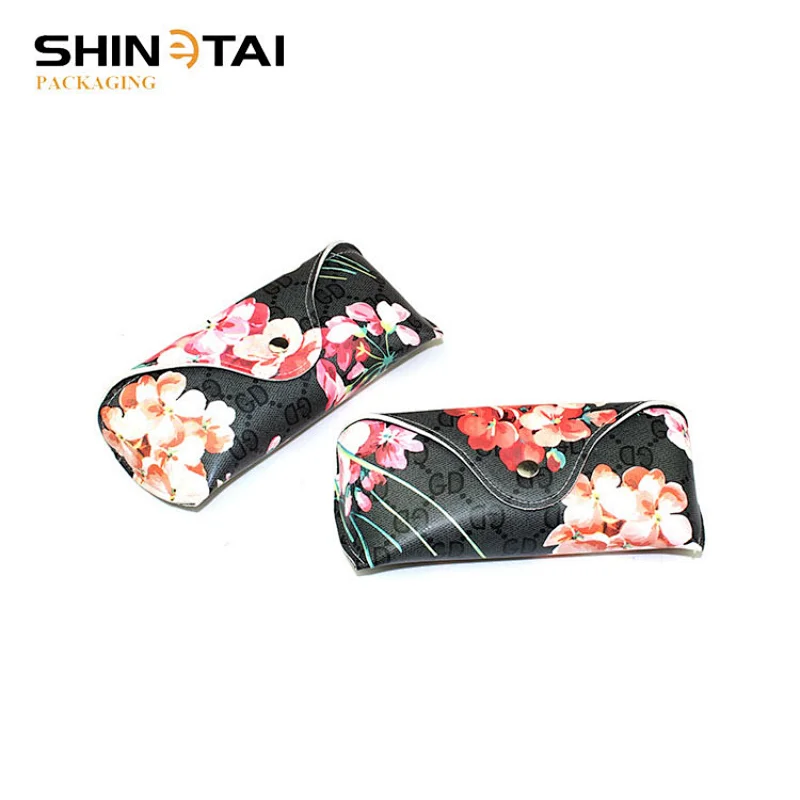 Black Background With Red Flower Printed Pu Leather Eye Glasses Case