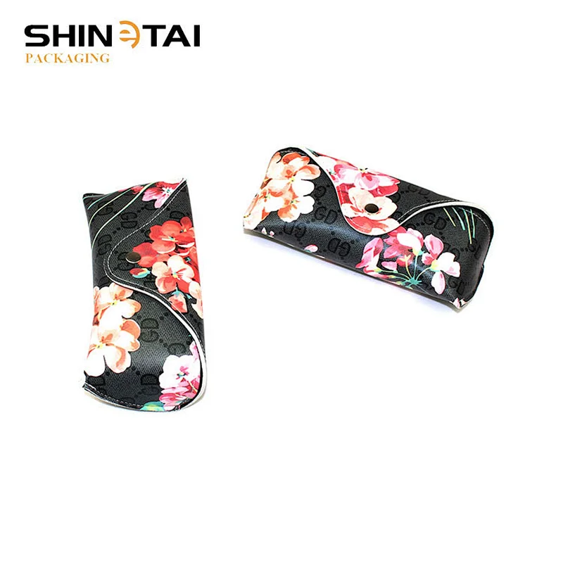 Black Background With Red Flower Printed Pu Leather Eye Glasses Case