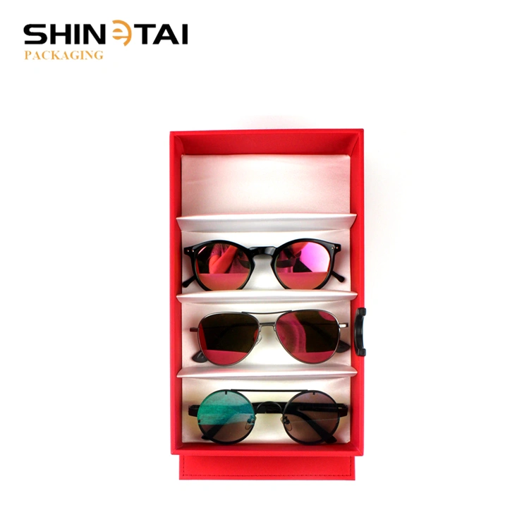 eyewear display case