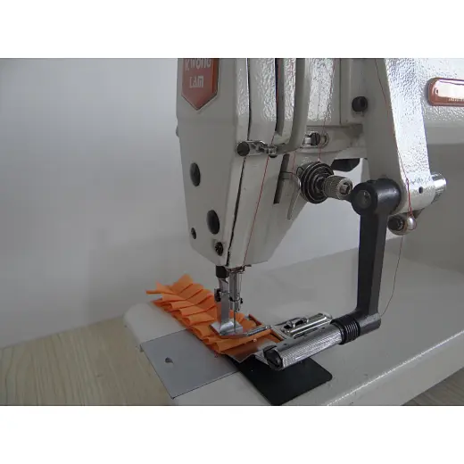 3 needle Sewing Machine