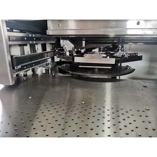 Kangroo Pocket Attaching Machine