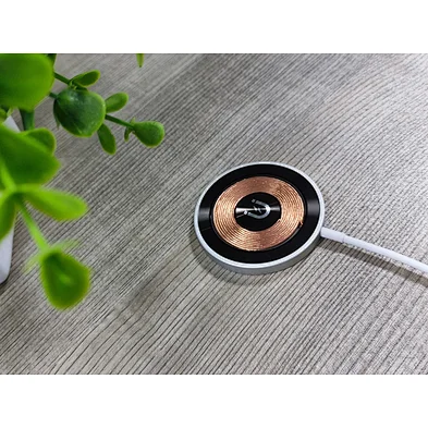 15W Quick Charge Slim Magnetic Wireless Charger